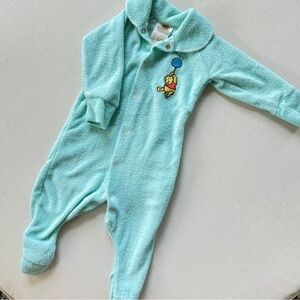 Vintage Winnie the Pooh Disney Baby One Piece Sleeper 6-9 Months 90s Y2K 80s